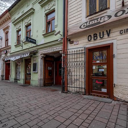 K1 Piatok Sobota Disco Cez Tyzden Tichy Apartman Кошице Екстериор снимка