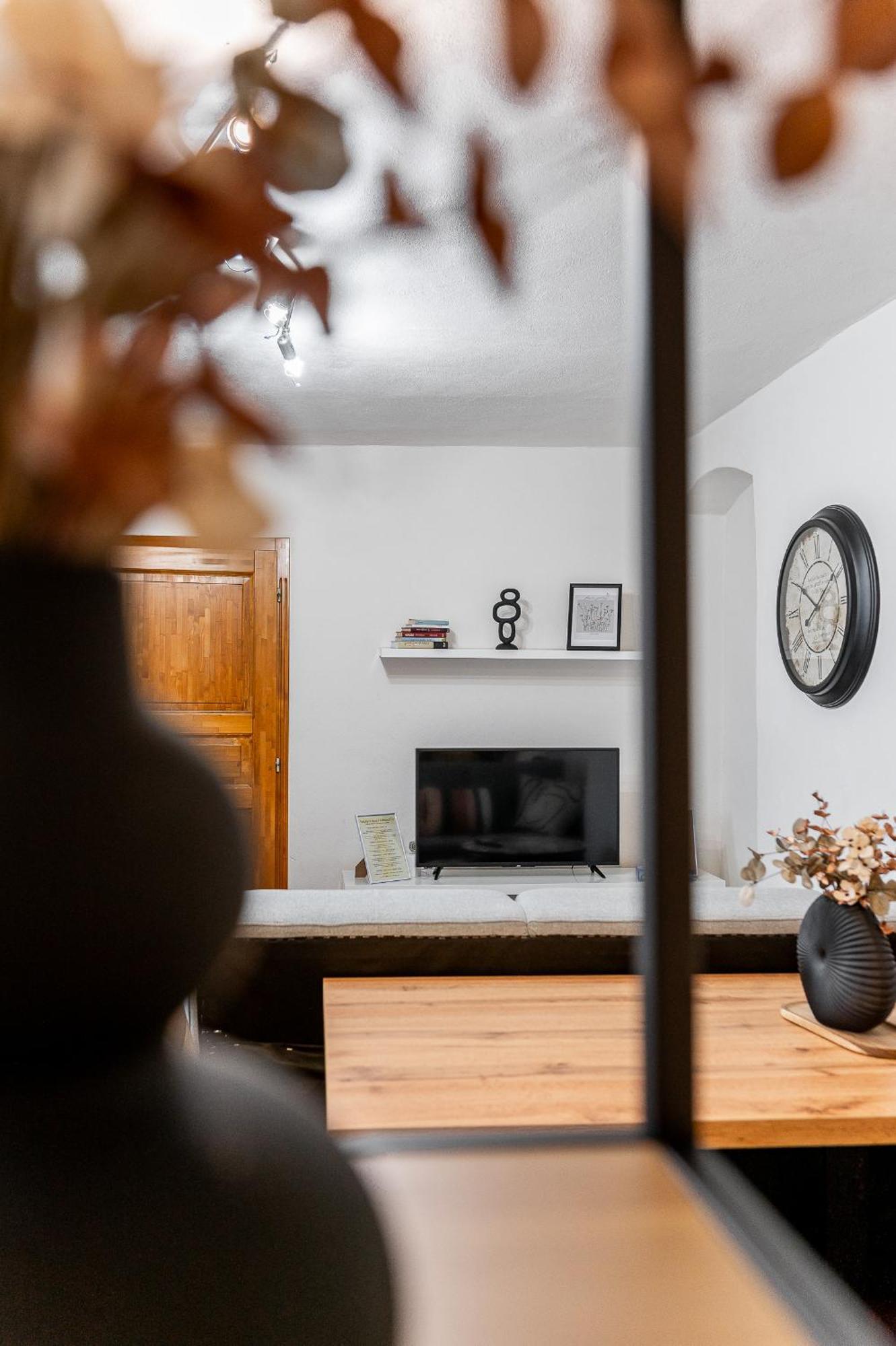 K1 Piatok Sobota Disco Cez Tyzden Tichy Apartman Кошице Екстериор снимка