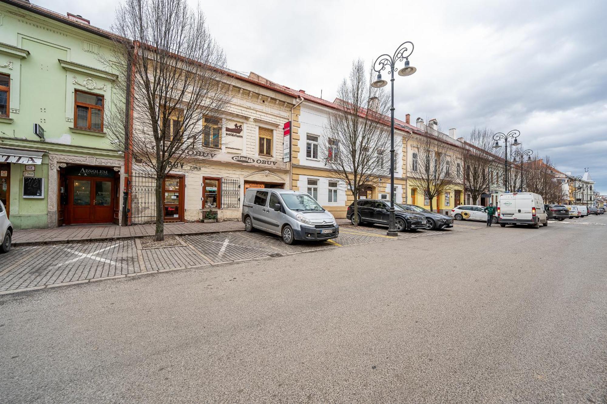 K1 Piatok Sobota Disco Cez Tyzden Tichy Apartman Кошице Екстериор снимка